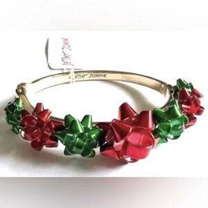 BETSEY JOHNSON Gold-Tone Red & Green Metallic Christmas Bow Hinged Bracelet NWT